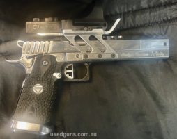 Custom built Open gun by Andy‚Äö√Ñ√∂‚àö√ë‚àö¬•s Custom, older gun but a beautiful build and functions flawlessly , thumb rear ,rocker, ext mag release, wide thu
