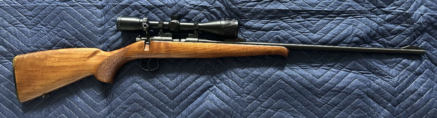 Good condition Brno 2 E 1991 22LR. Great little rimfire. Scope/rings not included.¬†