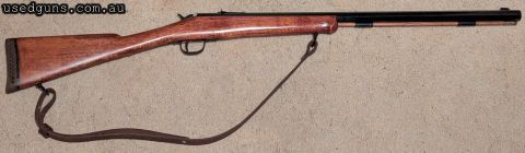 Good little black powder muzzle loader. Percussion cap ignition. 28" Octagonal Barrel. Shoots well but didn't end up getting into Black Powder so it's up for sa