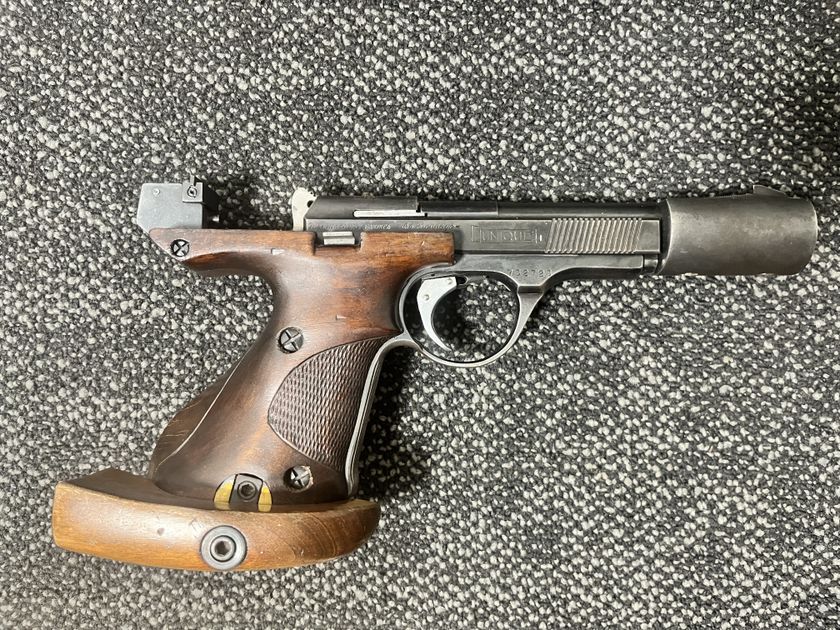 UNIQUE DES-69
