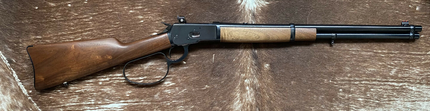 Winchester 1892 Large Loop rifle in 44/40, excellent condition, has fired 200 rounds, has been fitted with Williams peep sight and hi visibility front sight, ac