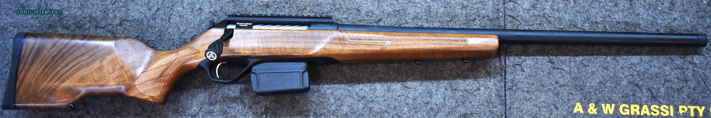 LITHGOW LA 102 WALNUT STOCK RUGER 204 VARMINT
