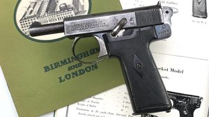 A very sound but used 1911 Metropolitan Police pistol in 32 ACP, Crown with MP logo, flying bullet logo,webley and scott london and Birmingham 7.65/32 Auto, gra