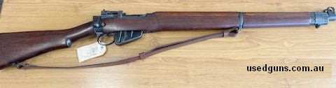 An excellent Longbranch No.4 Mk 1* rifle built in 1944. This rifle is in mint condition and would suit collector or military target shooter. Has done no work an