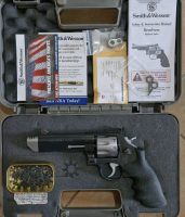 Regretful sale. Beautiful pistol best trigger pull I have felt. Price is some what negotiable. Comes with 20 moon clips. Never been holstered and has had vey li