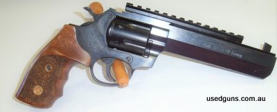 6 shot Brno revolver in 32 calibre.