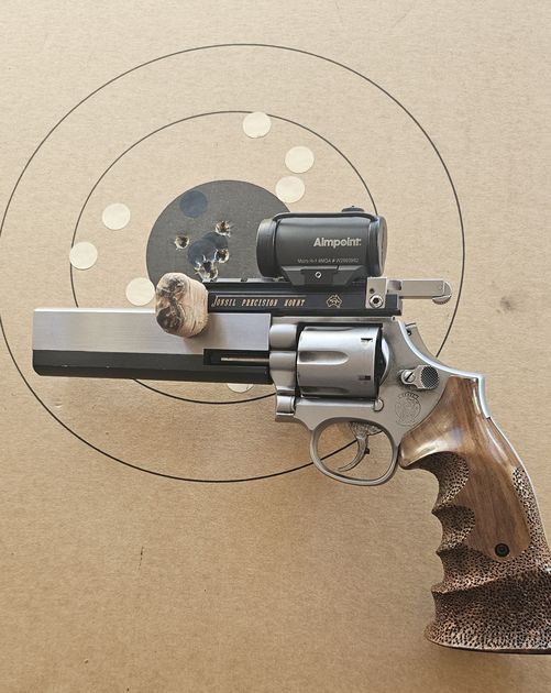 Revolver
