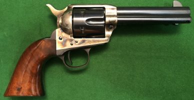 STOCK NUMBER 551 ‚Äö√Ñ√∂‚àö√ë‚àö¬® PLEASE QUOTE THIS NUMBER WHEN ENQUIRING. MINOR HOLSTER WEAR, MINOR MARRING TO LEFT SIDE OF FRONT SIGHT.. Private ad being sol