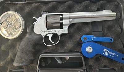 Used Smith & Wesson Jerry Miculek 929 Performance Center 9MM With Moon Clips And Loader - SN: CZM7181
