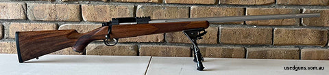 Kimber 84M Varmint in 22-250, beautiful rifle with A-grade walnut stock, pillar & glass bedded, 26'' fluted match grade barrel, Kimber picatinny rail fitted, fi