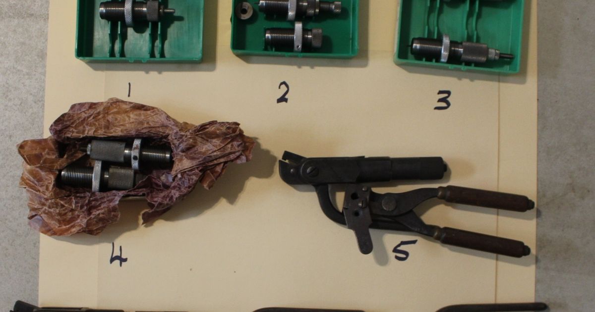 Various reloading equipment
