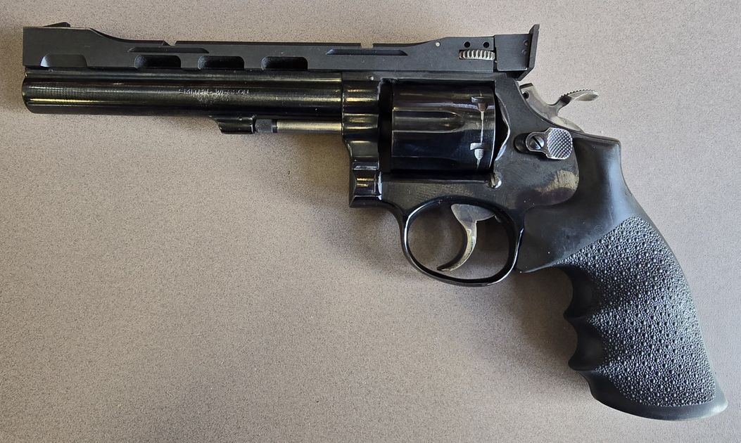 Smith & Wesson Model 14 Service/WA Revolver .38 Spl Whitchita Sight Rib