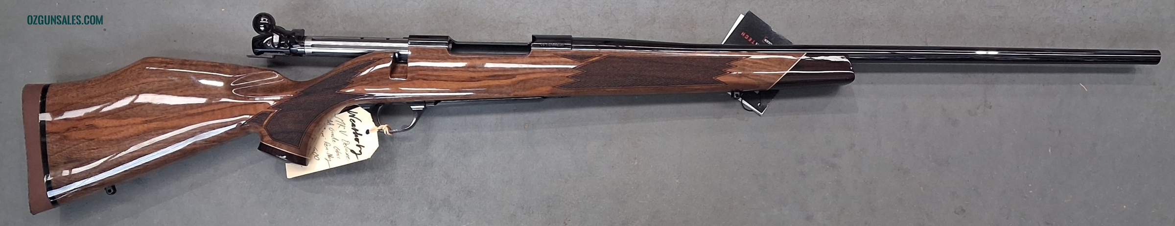 Weatherby MKV Deluxe AA-Grade .7MM REM-MAG