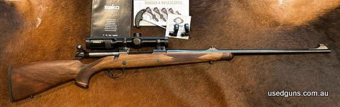 Comes with everything in photo. Books,tool, set of 25mm rings . Great gun had around 150 rounds though it.