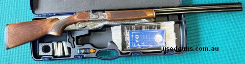 Excellent Beretta 686 Silver Pigeon 1, 30" Sporter, cased with all original accessories. Used twice at the range, presents as new. $2200 plus $50 express posted