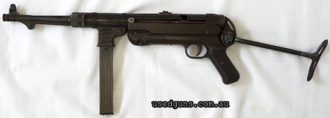 Replica MP40 submachine gun made by MGC of Japan in the 1970‚Äö√Ñ√¥s-80's. This is one of the best replica MP40‚Äö√Ñ√¥s ever made and is extremely detailed bein
