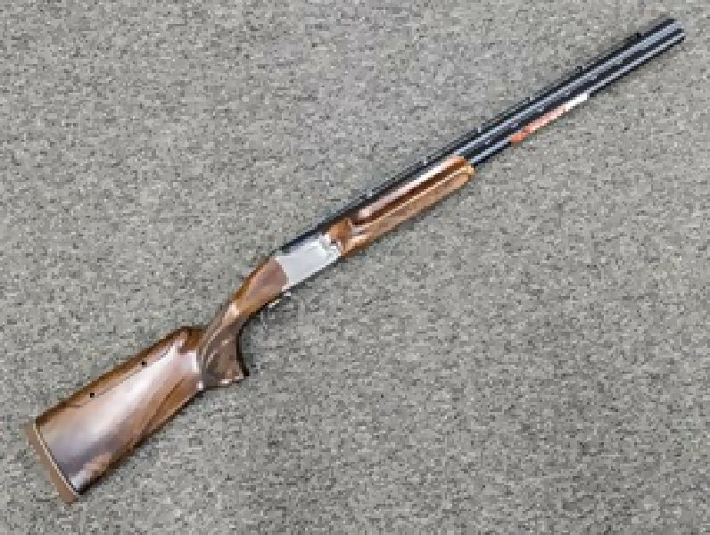 Miroku MK10 High Rib Trap Gun. Like new, has had 400 rounds through it. Immaculate and would suite a new buyer.