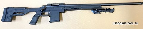 Excellent condition Howa 1500 varmint chambered in 308W. Features a 26 inch barrel with a 5/8x24 muzzle thread, MDT oryx chassis black with Harris 6-9 bipod and