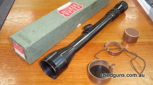 Lovely old Pecar in great original condition with covers and papers in the box.