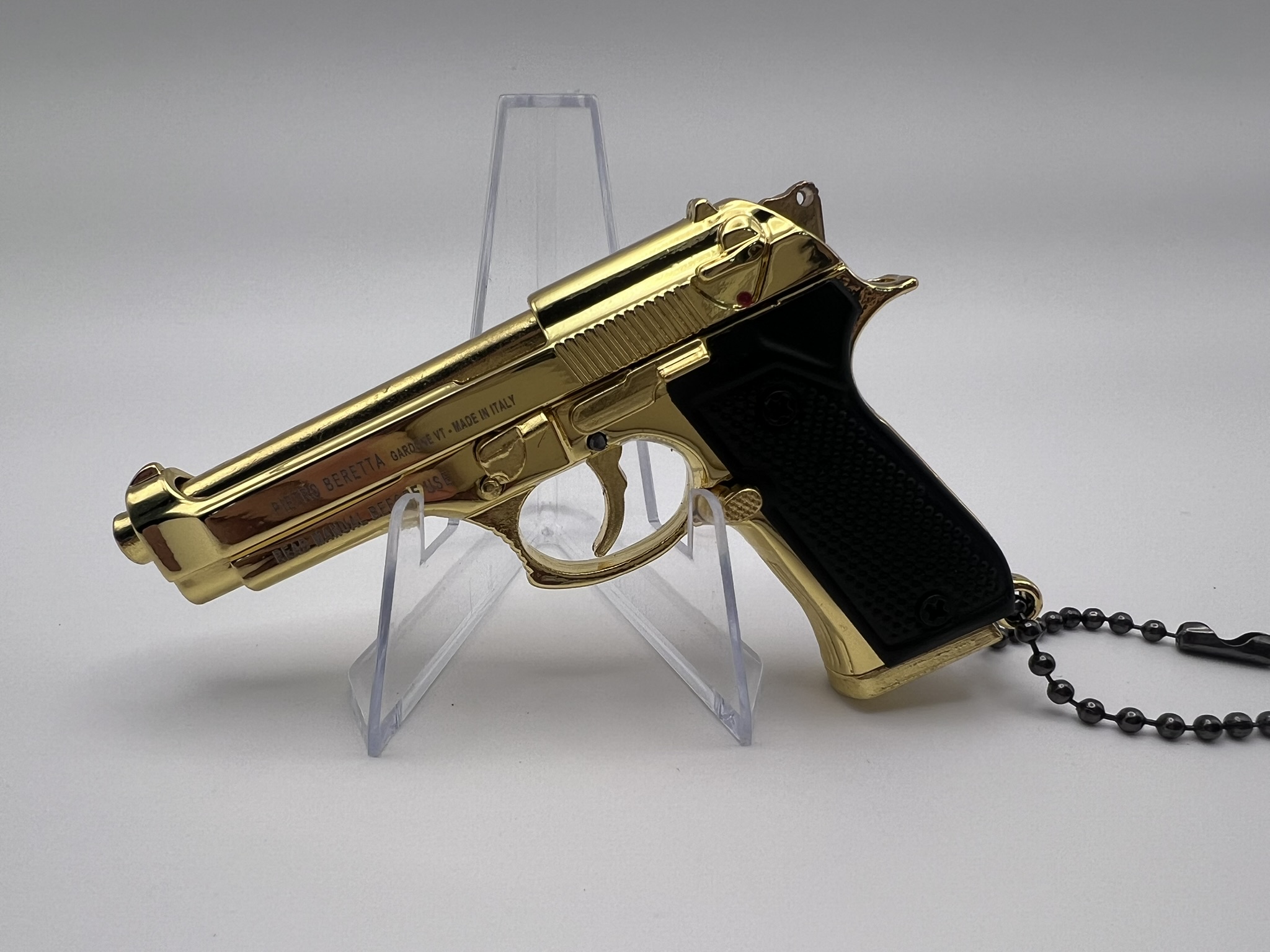 Mini Replica Beretta 92A1 – Gold Finish 6 cm **No Licence Required**