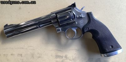 Smith and Wesson model 686 in 357 magnum. Very good condition. Fully tuned and target sights. Used for service pistol matches.