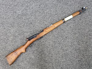 SWISS
SCHMIDT RUBIN 1911 CARBINE
7.5X55 6 SHOT
STRAIGHT PULL ACTION
EXCELLENT BORE
MATCHING NUMBERS
MANUFACTURED 1914 - FIRST YEAR PRODUCTION
#34325
EXC $1290