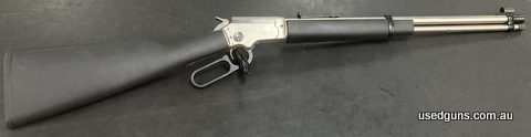 Near new. Great little Chiappa lever action 22. Perfect for some fun at the range or busting bunnies.