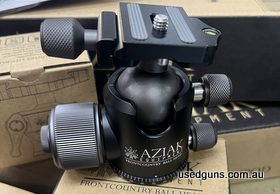 The Frontcountry Ball Head is designed to be a full size and fully featured head to meet all your glassing needs. While not as light as the Backcountry Light, i