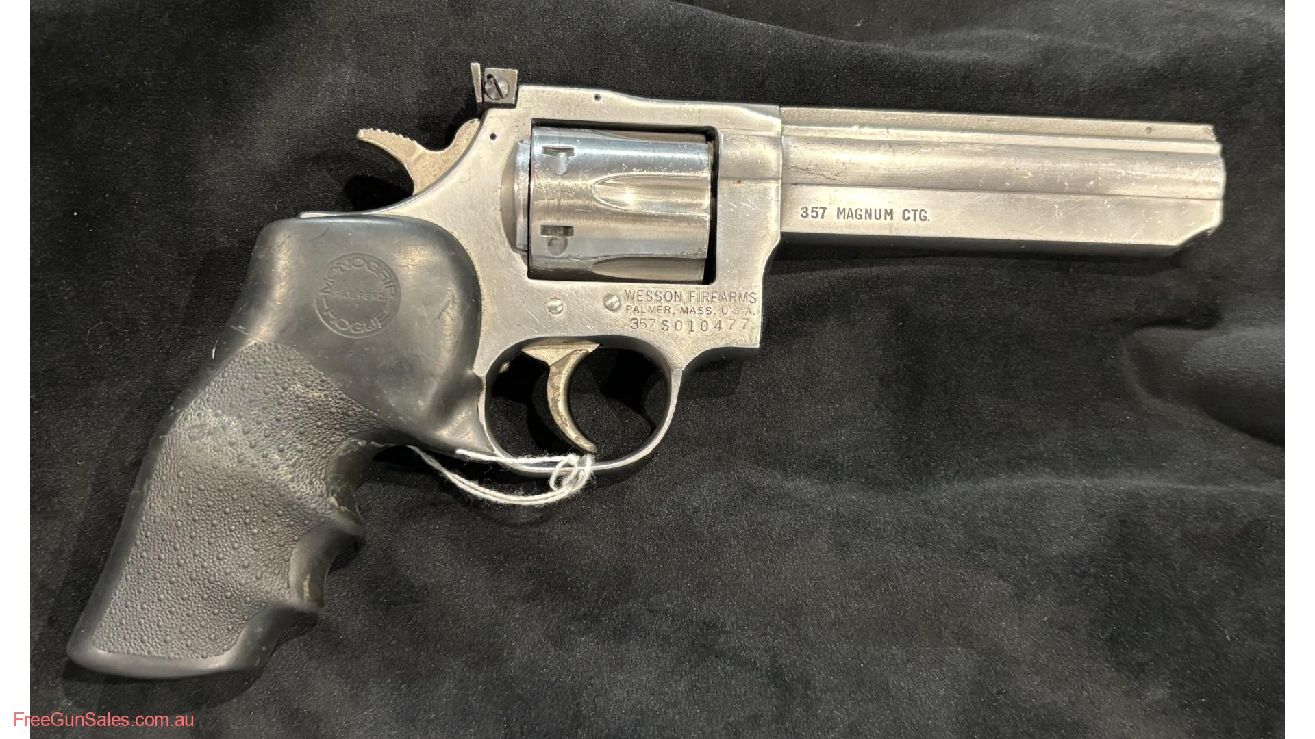 Dan Wesson Arms 715 Revolver .357MAG Tingalpa