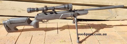 Stoeger ATAC air rifle chambered in 22 air in good working condition. Comes with Stoeger 4-16x40 scope and gun bag.