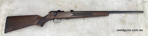 Weirauch HW66 Target Rifle in 22LR. Excellent condition both internally and externally, having fired roughly 500 rounds. No marks on the stock and bluing is 100