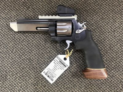 Consignment Smith & Wesson 627 V Comp 357MAG / SN: CTF4965