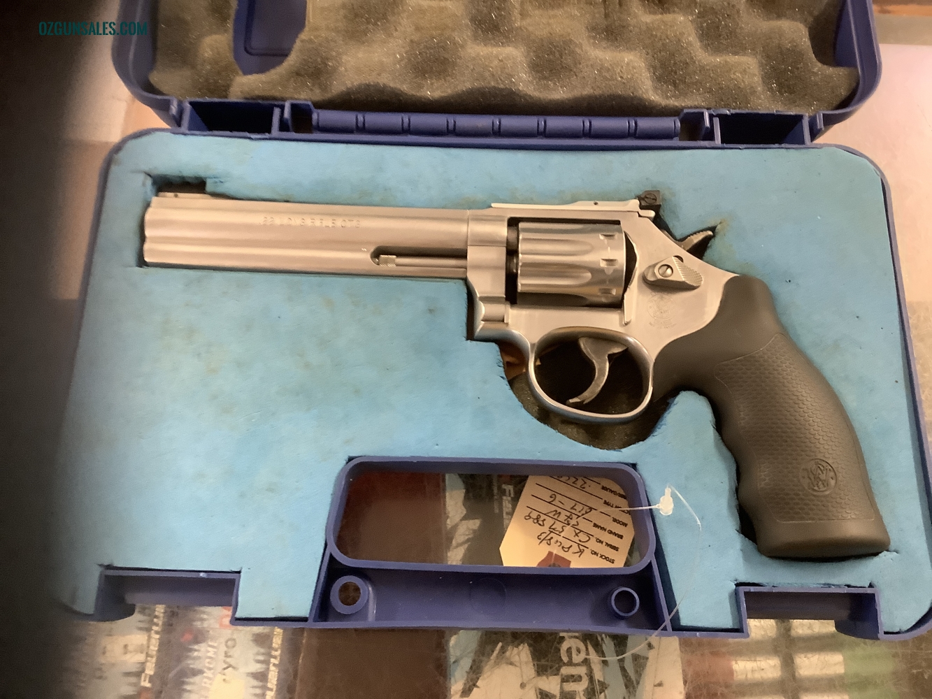 S&W 22LR MOD 617-6