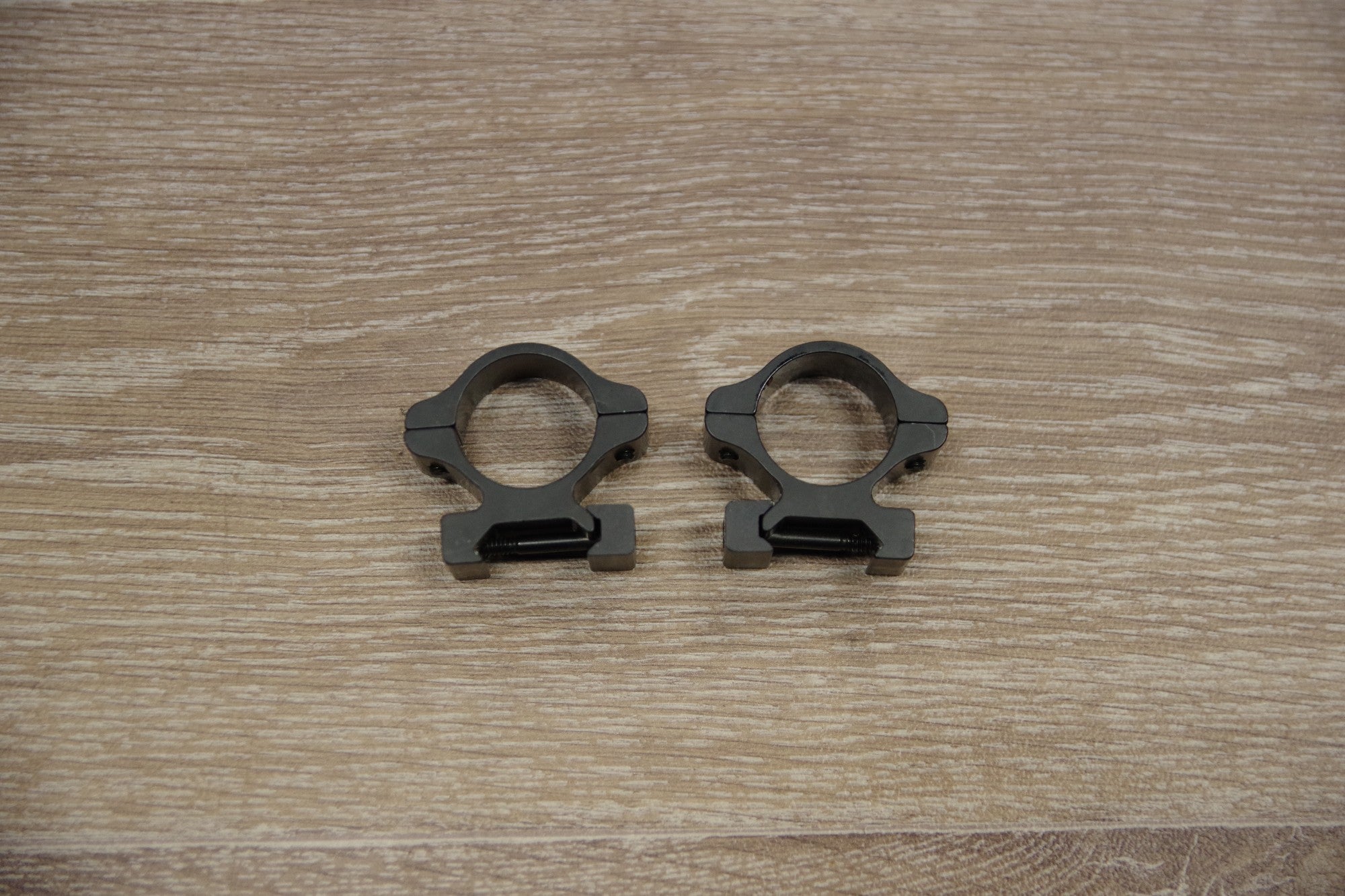 S/H LEUPOLD RIFLEMAN 1" (25mm) MEDIUM RINGS TO SUIT WEAVER / PICCATINNY