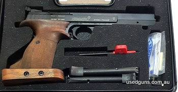 New condition. Daughter no longer wants to shoot no more than 200 rounds