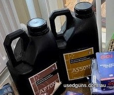 Over 3.3kg gross powder.