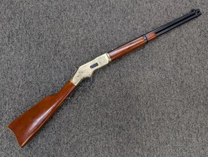 CIMARRON
CA220AS1
1866 YELLOW BOY 
38 SPECIAL
10 SHOT
LEVER ACTION
19 INCH ROUND BARREL
BLUED FINISH
BRASS FINISHED RECEIVER
WITH SADDLE RING

SPECIAL NEW $1950