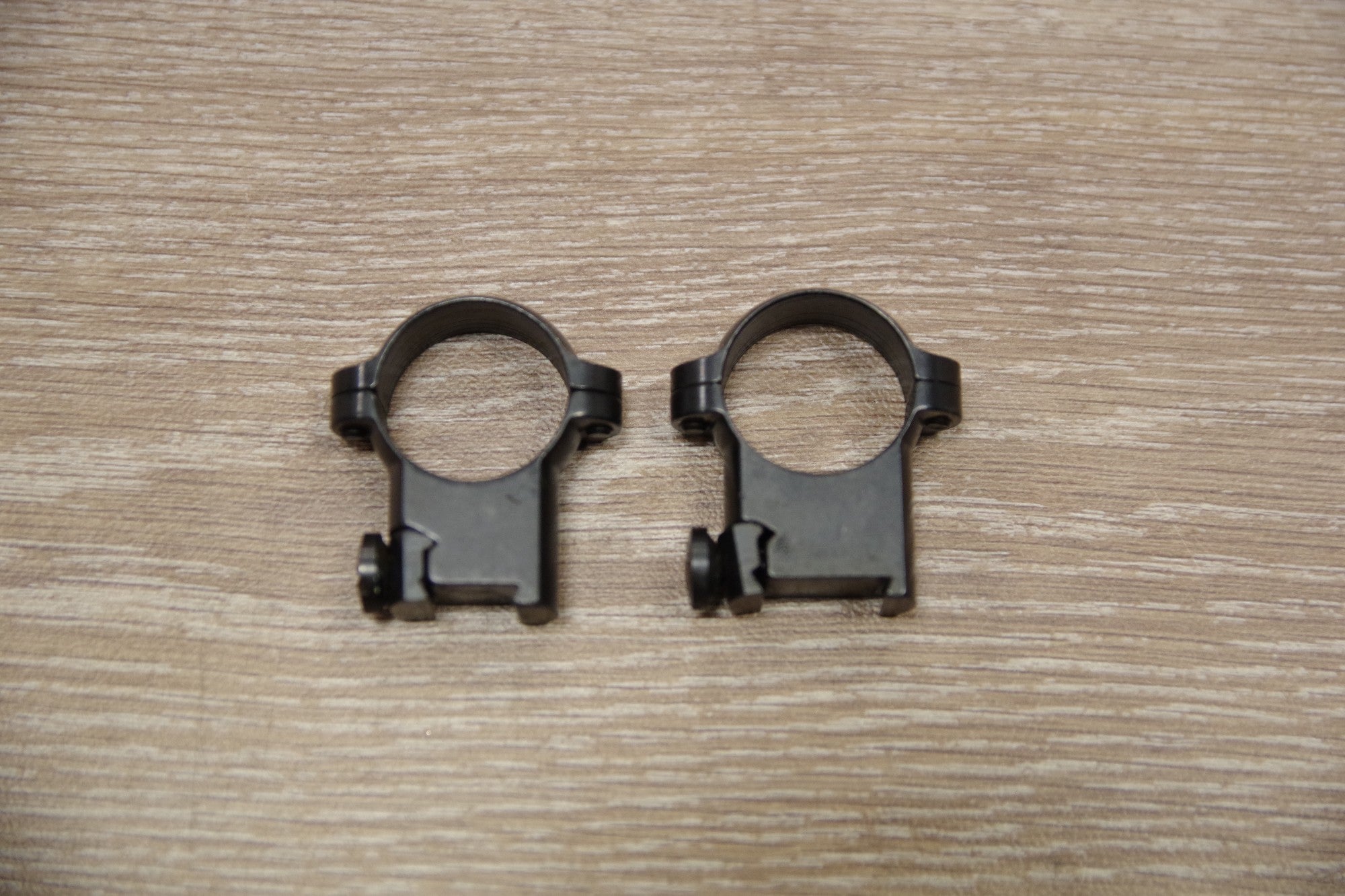 S/H LEUPOLD 25mm (1") MEDIUM RINGS TO SUIT SAKO 75 / 85