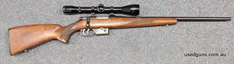 A CZ 527 with double set triggers in 223 Rem in good condition. A few minor marks on the woodwork and metalwork but In very good condition considering its age. 