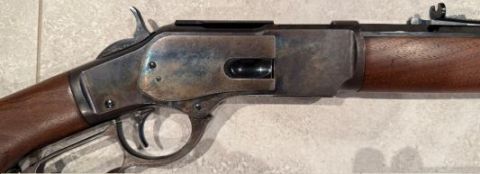 Beautiful Winchester 73 with 24" octagonal barrel, colour case hardened finish and high grade walnut stock. Absolutely amazing rifle that has been a safe queen 