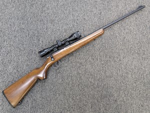 NORINCO
JW15
22LR
5 SHOT
BLUED FINISH
TIMBER STOCK
THREADED MUZZLE
1 INCH RINGS
NIKKO MOUNTMASTER 4X32AO SCOPE
WITH MIL DOT RETICLE
#1511968-15-396

VGC+ $229