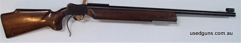 Sportco Clubmaster in second hand target stock. Has some handling marks in the timber. Has been drilled for a peep sight and has a dovetail mount fitted to the 