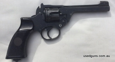 Enfield RSAF Tanker (1941) top break revolver in overall good condition with original military finish: like parkerised over bluing. Rifling/bore really good and