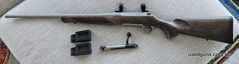 2 x 4 round magazines included