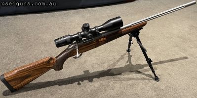 Sako 85, comes with bipods, 3-set Redding dies, 100+ fire-formed brass, has two superficial marks on the stock. Postage and transfer free at buyers expense.