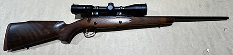 Sako 85 30-06 with Burris Varcity Scope. Beautiful Timber. Would suit new buyer. Very minimal use.