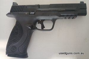 Smith & Wesson M&P 2.0 Core pro series. Is in excellent condition. Comes with holster and belt. Belt approximately size 36. Gun has 1 magazine