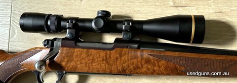Excellent condition Ruger M77 with beautiful timber. Price excludes postage.
