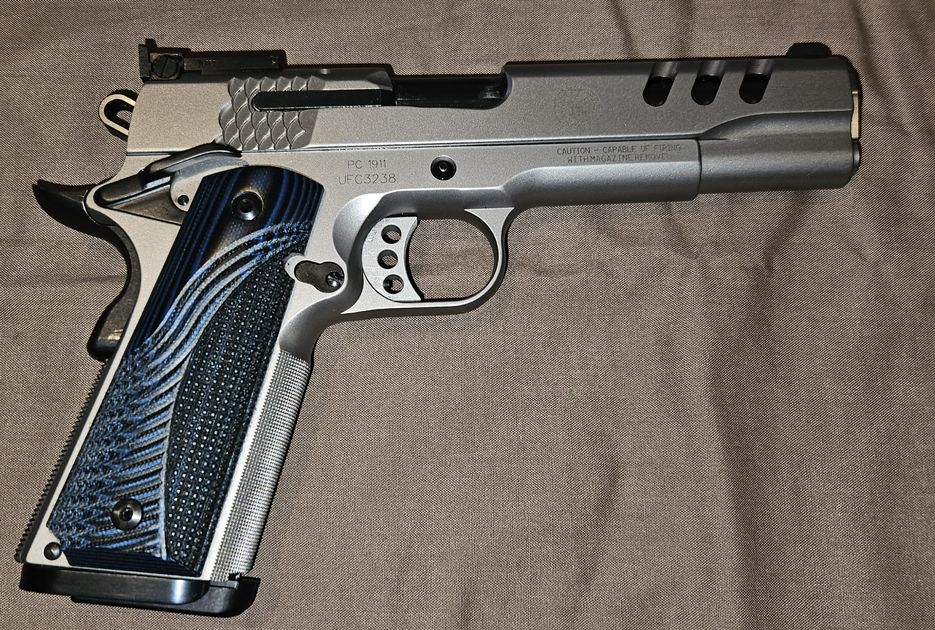 Smith an Wesson 45