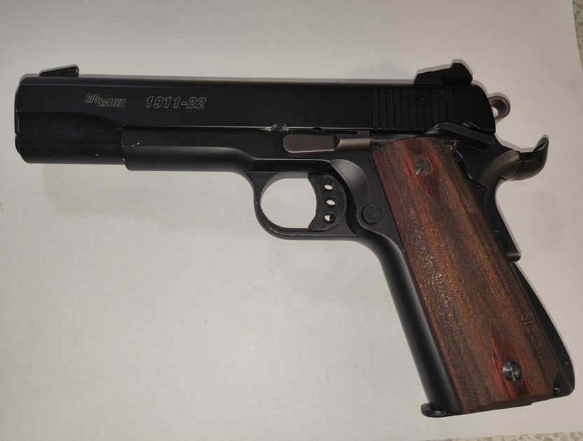 SIG SAUER 1911-22 Pistol